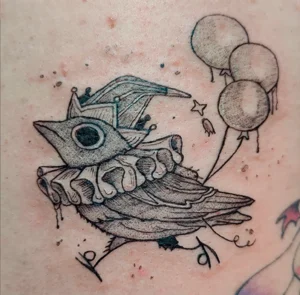 blackwork pollo con collarin y globos malaga